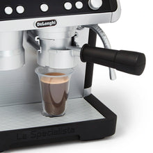 Load image into Gallery viewer, Casdon DeLonghi Barista Coffee Machine Toy