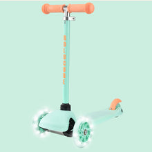 Load image into Gallery viewer, Boldcube Teeny 3 Wheel Scooter Mint