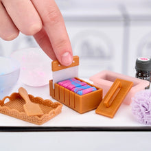 Load image into Gallery viewer, MGA’s Miniverse: Make It Mini Spa Series 1-A Collectible Assortment