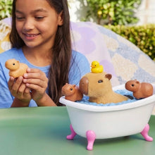 Load image into Gallery viewer, Pets Alive By Zuru Mommy Capybara And Baby Surprise Set