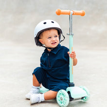 Load image into Gallery viewer, Boldcube Teeny 3 Wheel Scooter Mint