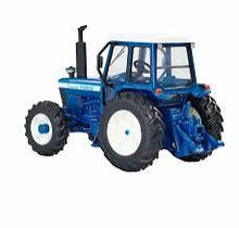 Load image into Gallery viewer, Britains Ford TW20 Tractor - 43322