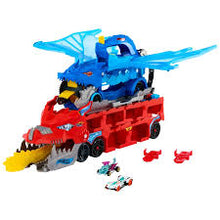 Load image into Gallery viewer, Hot Wheels City Ultimate Dual Dragon Transporter Playset