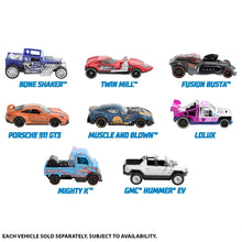 Load image into Gallery viewer, Hot Wheels Pull-Back Speeders Diecast Vehicle Assortmen
