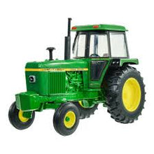 Load image into Gallery viewer, Britains John Deere 4240 Tractor BR43376
