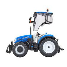 Load image into Gallery viewer, Britains 43400 New Holland T5.120 Utility Tractor 1:32 scale
