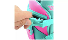 Load image into Gallery viewer, Xootz Quad Skates Pink 13-3 (32-35)
