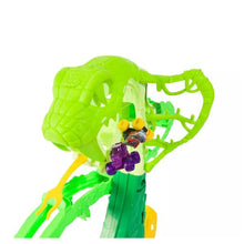 Load image into Gallery viewer, Monster Jam Mini Jams Cobras Crazy Escape Playset
