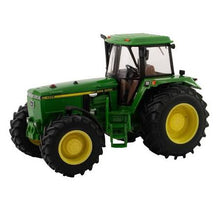 Load image into Gallery viewer, Britains 43407 John Deere 4955 Tractor 1:32
