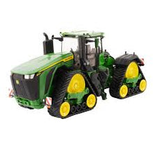 Load image into Gallery viewer, Britains 43399 John Deere 9RX 830 1:32 scale
