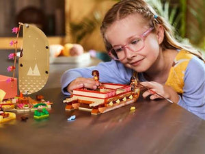 LEGO Disney 43270 Moanas Adventure Canoe