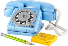 Load image into Gallery viewer, LEGO Creator 31174 3-in-1 Retro Telephone Set
