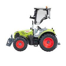Load image into Gallery viewer, Britains 43374 Claas Arion 660 1:32 scale
