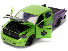 Load image into Gallery viewer, Jada 1:24 Hulk w/ 2014 RAM 1500 Pickup Truck -- Marvel The Avengers
