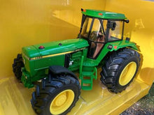 Load image into Gallery viewer, Britains 43407 John Deere 4955 Tractor 1:32
